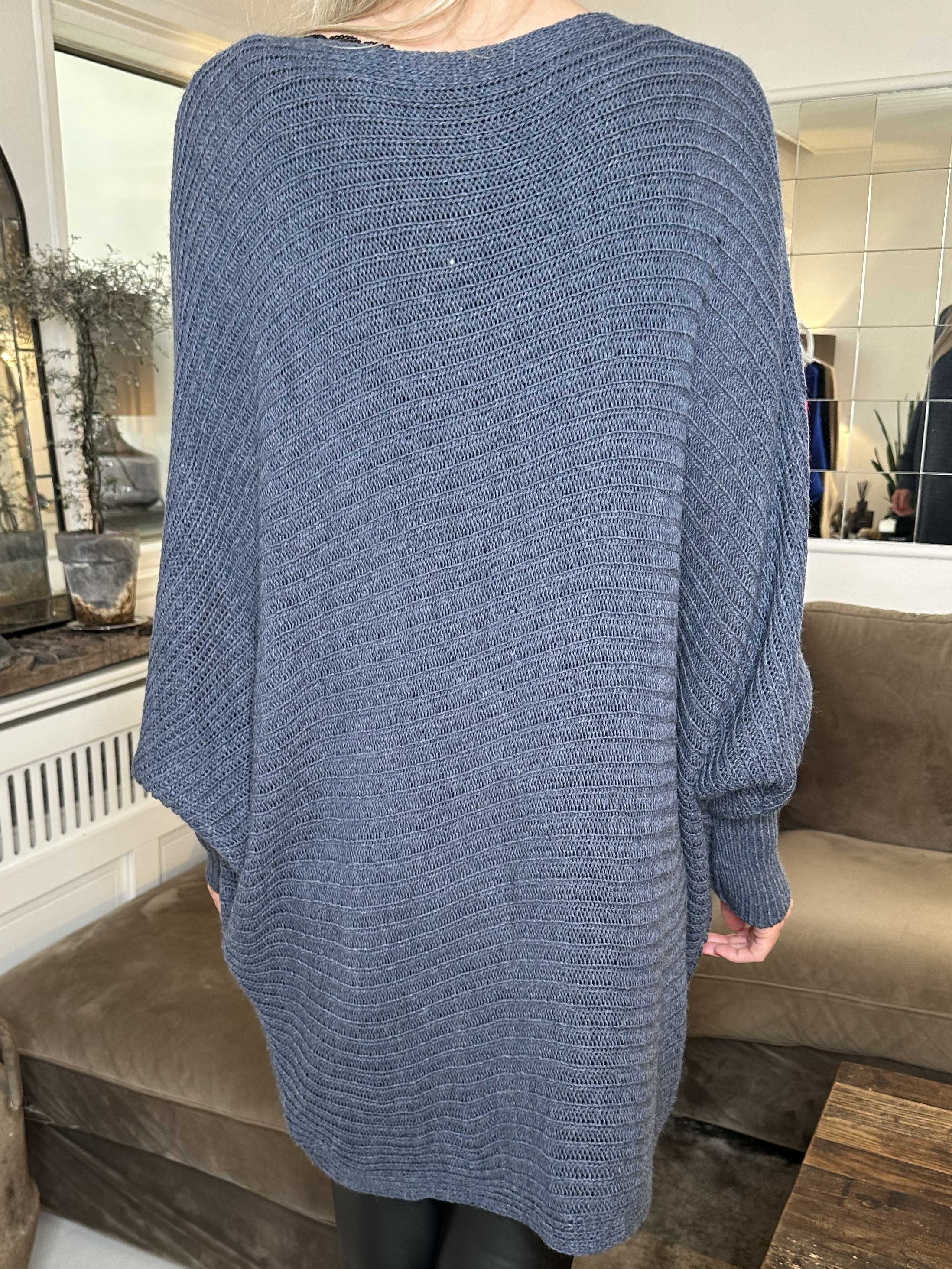 Gabbi - Oversized strik med flagermusærmer